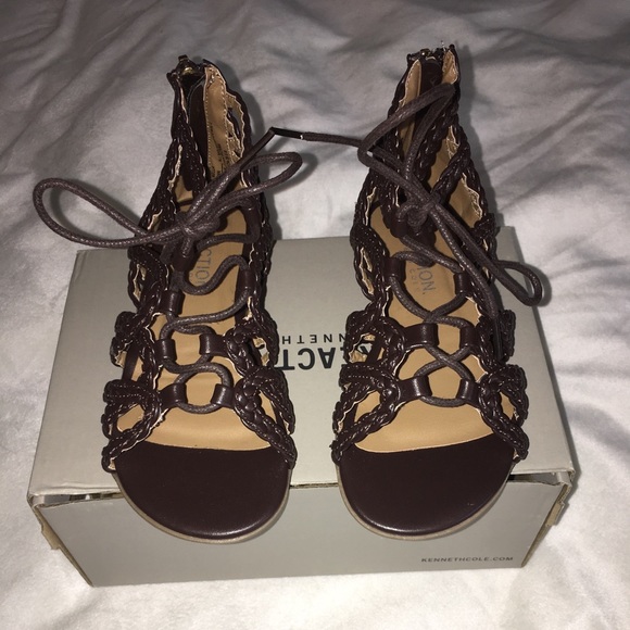 NEW Kenneth Cole Reaction girls sandals - Picture 6 of 8